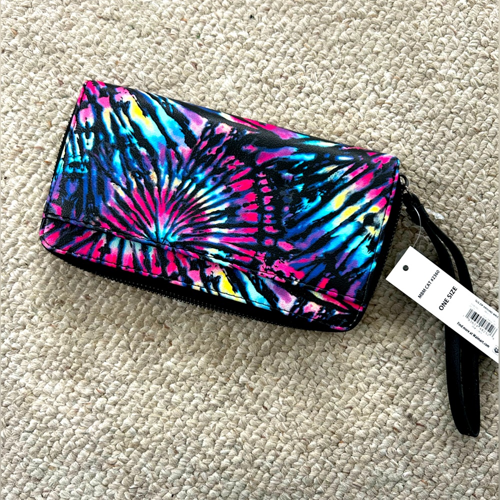 NWT Rainbow Tie Dye Wristlet Wallet
